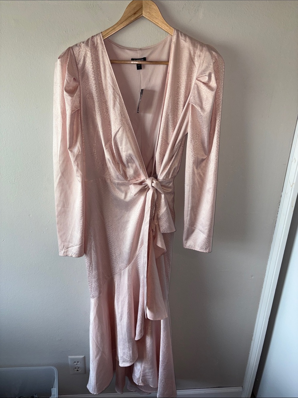 NWT Express Pink Snake Print Wrap Dress
